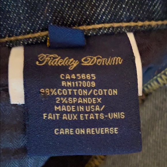 Fidelity Jeans - Picture 6 of 7